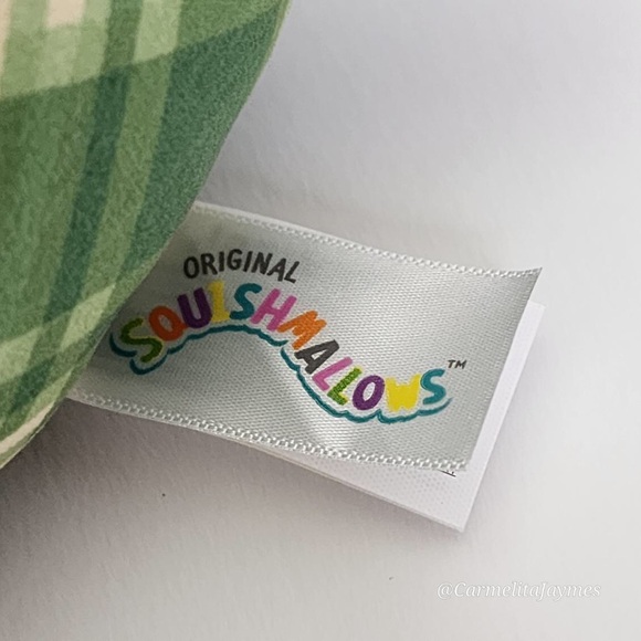 OMAR 🐻 Brown Bear In Green Plaid Shirt Original Squishmallow By Kellytoy NWT - Picture 7 of 8